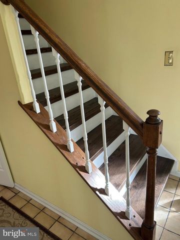 9221 GREENHOUSE CIR, Baltimore, MD 21236