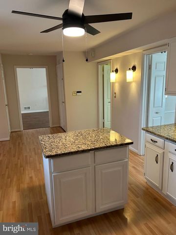 9221 GREENHOUSE CIR, Baltimore, MD 21236