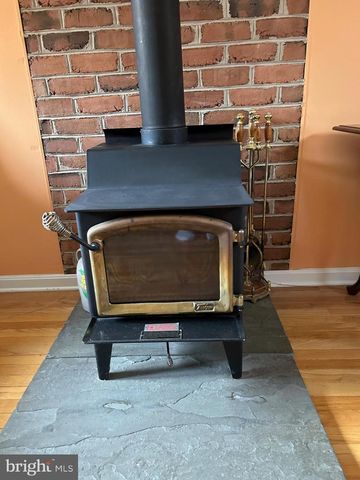 9221 GREENHOUSE CIR, Baltimore, MD 21236