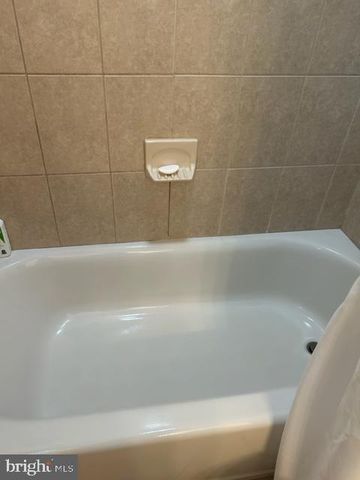 9221 GREENHOUSE CIR, Baltimore, MD 21236