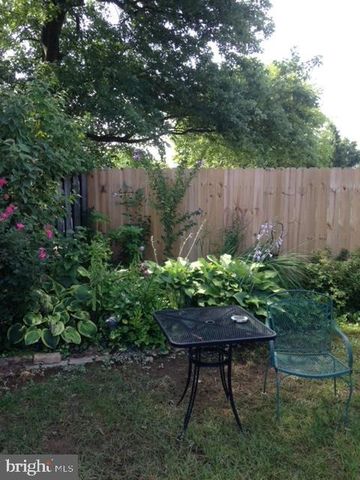 9221 GREENHOUSE CIR, Baltimore, MD 21236