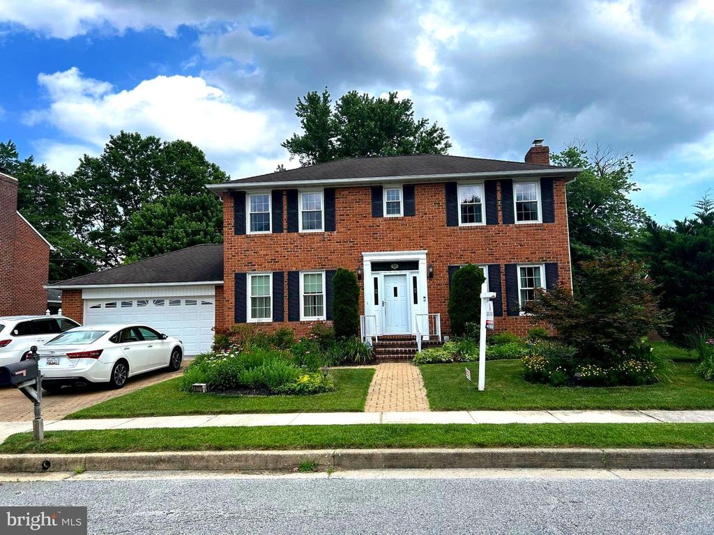 9221 GREENHOUSE CIR, Baltimore, MD 21236