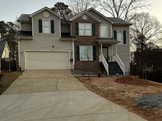 1261 Lakeview Rd Road, Grayson, GA 30017