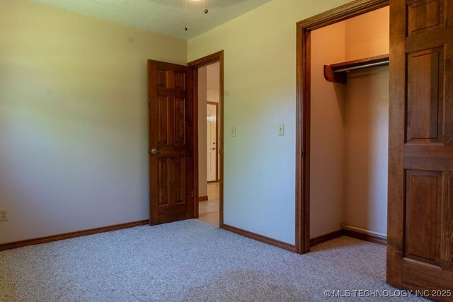 2703 E 2010 Road, Hugo, OK 74743