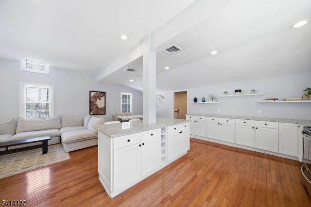 12 OVERLOOK DRIVE, Denville Twp., NJ 07834