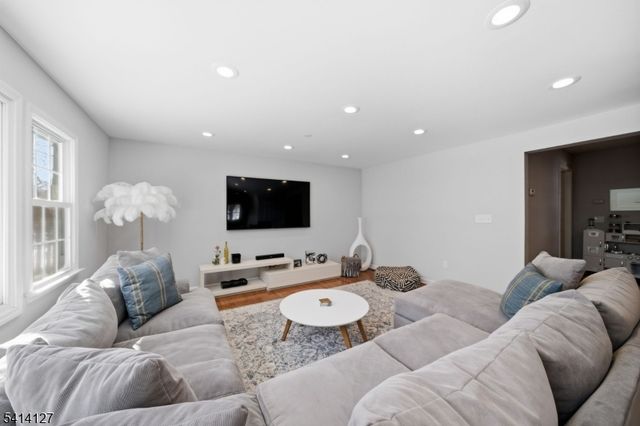 12 OVERLOOK DRIVE, Denville Twp., NJ 07834