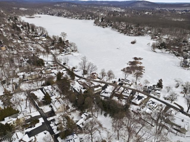 12 OVERLOOK DRIVE, Denville Twp., NJ 07834