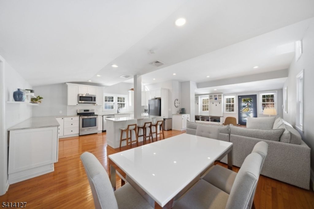 12 OVERLOOK DRIVE, Denville Twp., NJ 07834