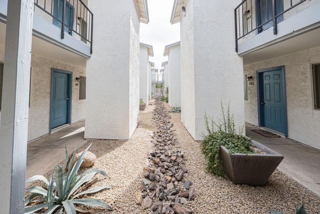 349 N 11th Street 106, Phoenix, AZ 85006