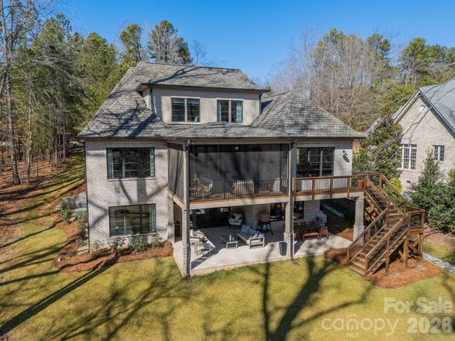 1521 Reflection Pointe Boulevard, Belmont, NC 28012