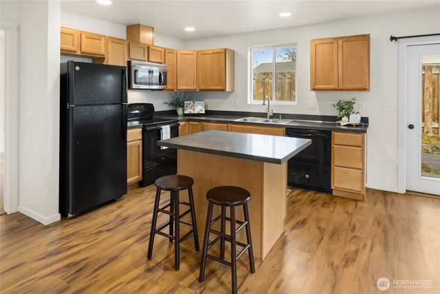 335 Pacific Loop, Kittitas, WA 98934