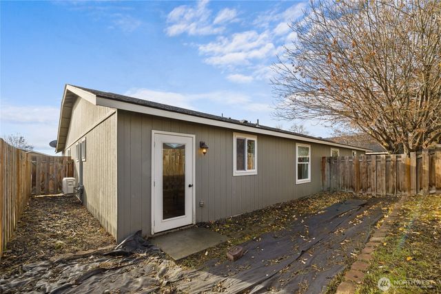 335 Pacific Loop, Kittitas, WA 98934