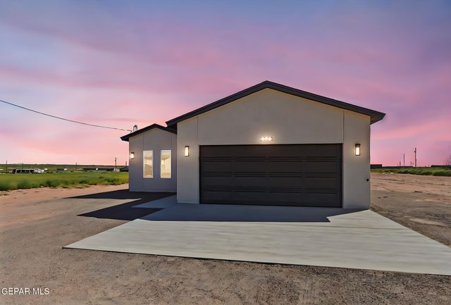 661 Yuma Desert, Chaparral, NM 88081