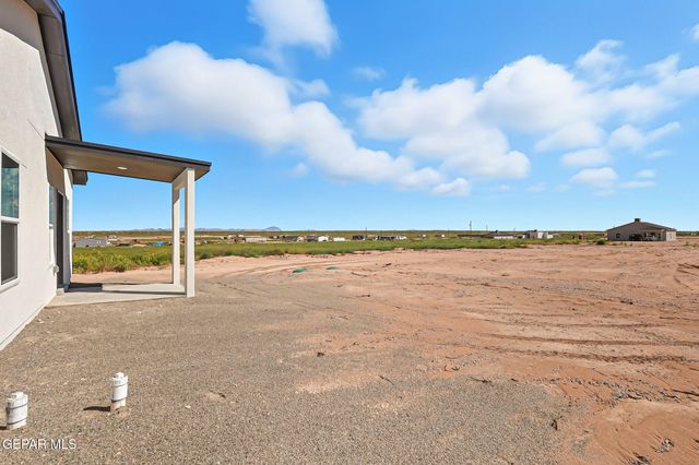 661 Yuma Desert, Chaparral, NM 88081