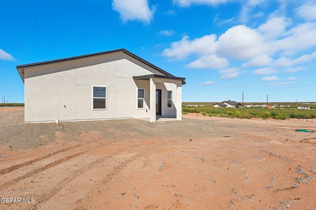 661 Yuma Desert, Chaparral, NM 88081