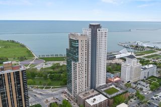 923 E Kilbourn AVENUE #1803, Milwaukee, WI 53202