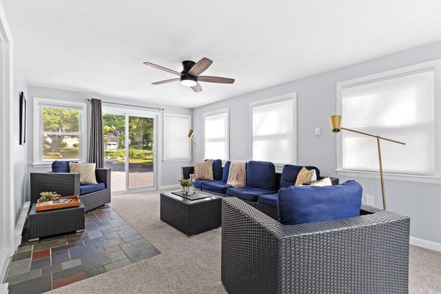 468 Underwood St, Holliston, MA 01746