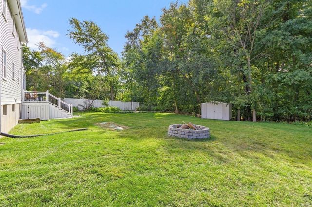 468 Underwood St, Holliston, MA 01746