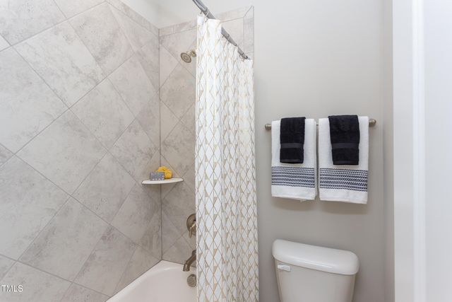 319 Vanstore Drive, Fuquay Varina, NC 27526