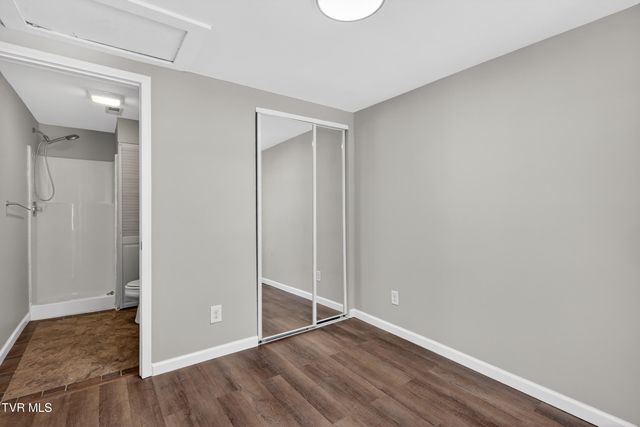 2112 East Myrtle Avenue, Johnson City, TN 37601