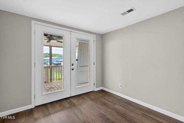 2112 East Myrtle Avenue, Johnson City, TN 37601