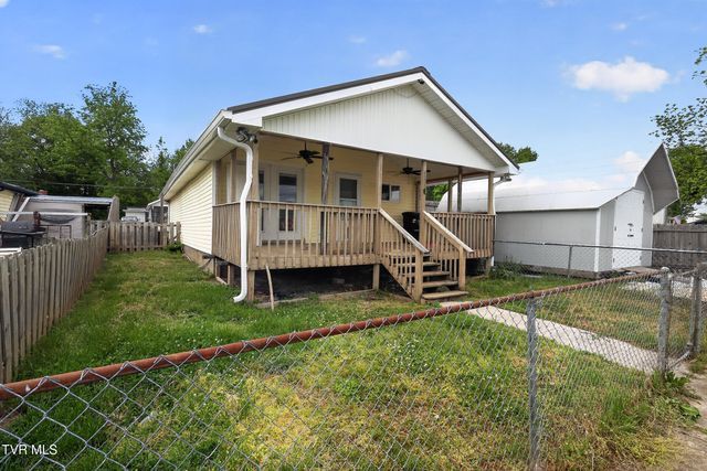 2112 East Myrtle Avenue, Johnson City, TN 37601