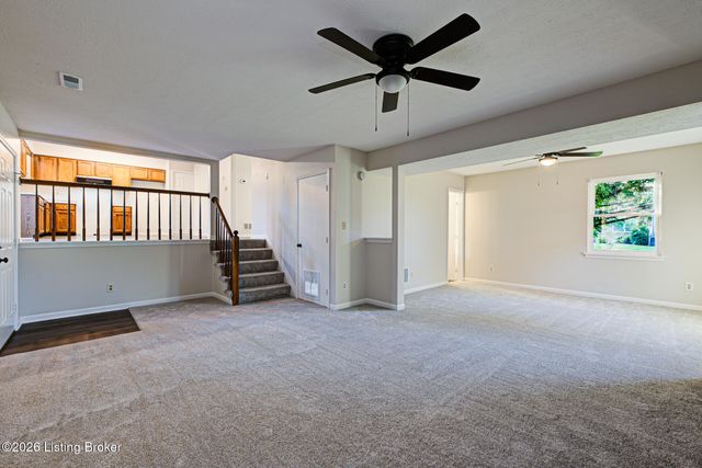 4318 Cara Way, Louisville, KY 40299