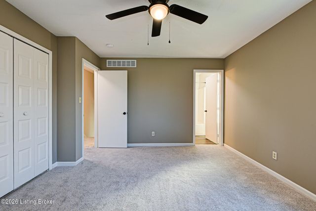 4318 Cara Way, Louisville, KY 40299