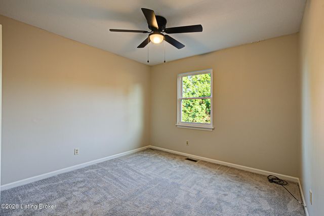 4318 Cara Way, Louisville, KY 40299