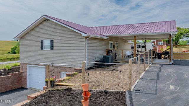 1617 North Highway 81, Jonesborough, TN 37659