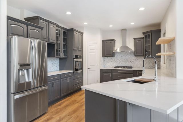 1007 Silvercrest Place, Reeds Spring, MO 65737