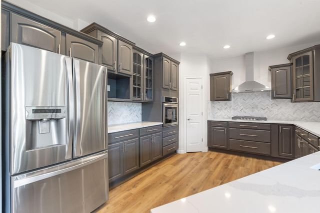 1007 Silvercrest Place, Reeds Spring, MO 65737