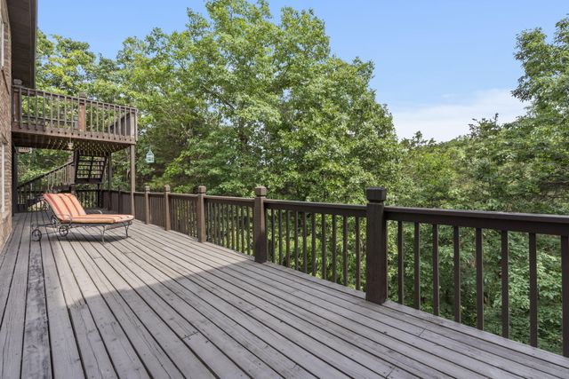 1007 Silvercrest Place, Reeds Spring, MO 65737