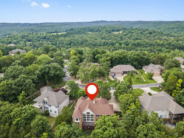 1007 Silvercrest Place, Reeds Spring, MO 65737