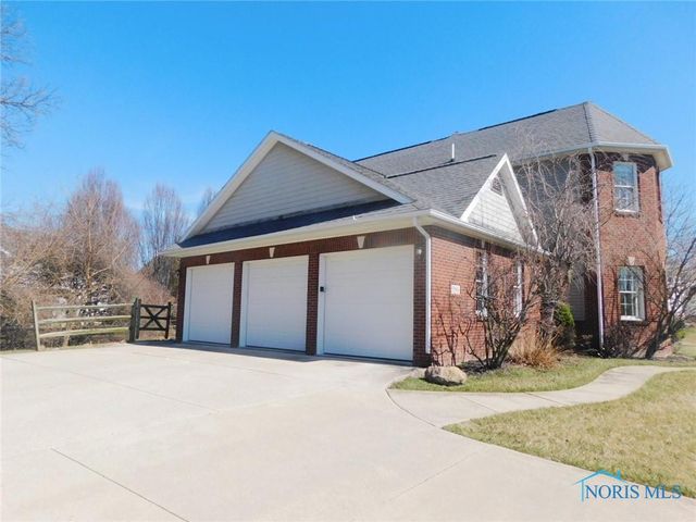 7936 Rockridge Drive, Maumee, OH 43537