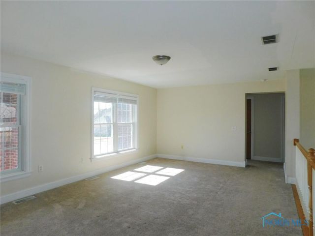 7936 Rockridge Drive, Maumee, OH 43537