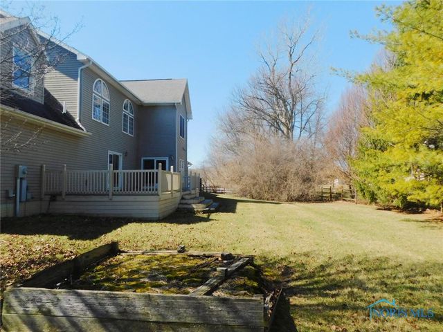 7936 Rockridge Drive, Maumee, OH 43537