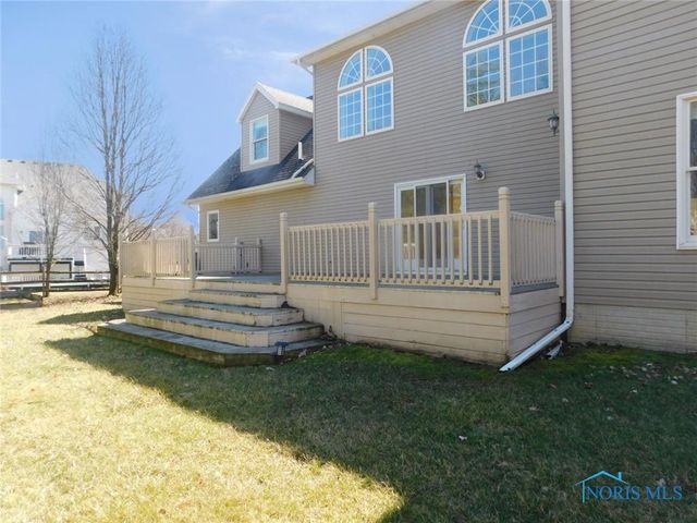 7936 Rockridge Drive, Maumee, OH 43537