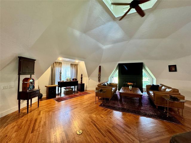 9710 BLACK BEAR COURT, New Port Richey, FL 34654
