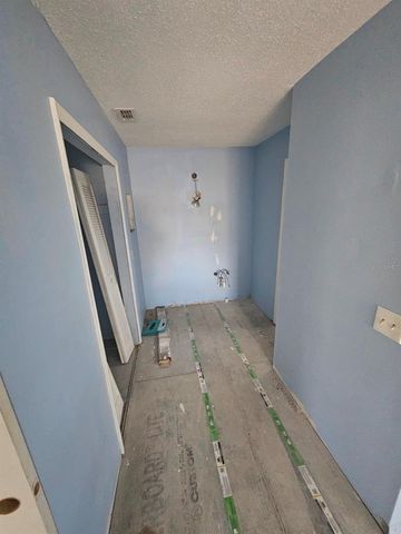 1733 HICKORYWOOD LANE, Orlando, FL 32818