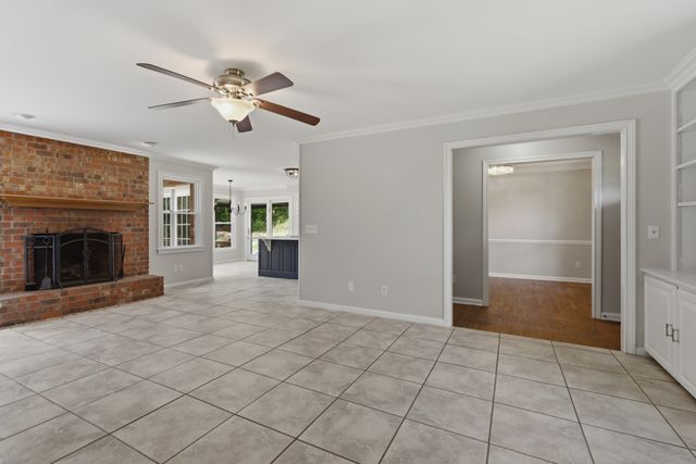 111 Dogwood Ln, Franklin, TN 37064