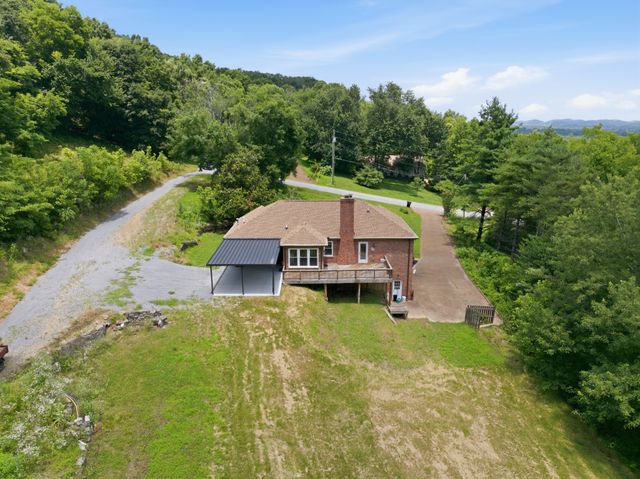 111 Dogwood Ln, Franklin, TN 37064