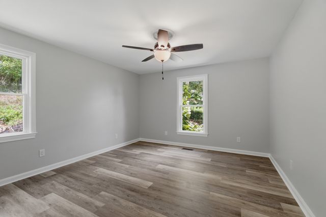 111 Dogwood Ln, Franklin, TN 37064