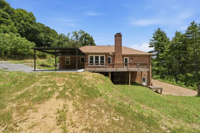 111 Dogwood Ln, Franklin, TN 37064