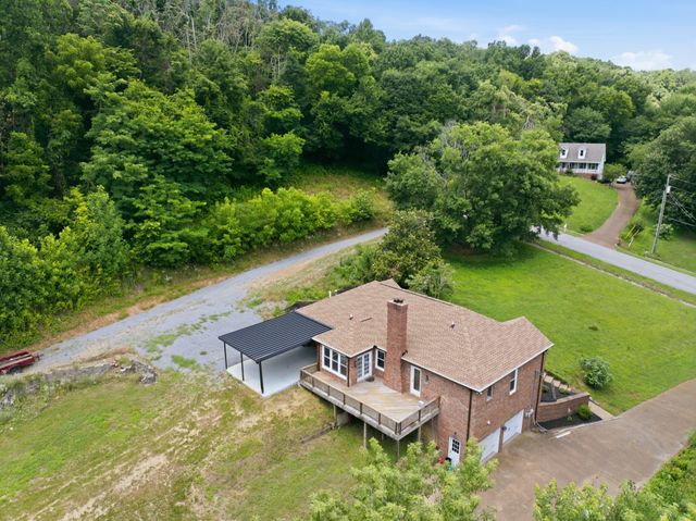 111 Dogwood Ln, Franklin, TN 37064