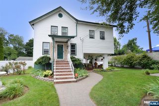 23 Terhune Street, Bergenfield, NJ 07621