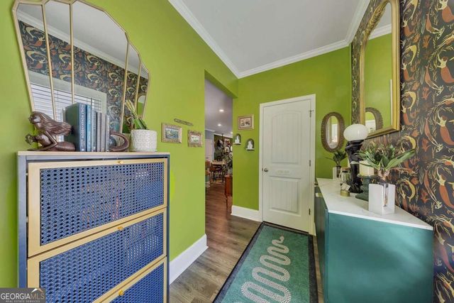 333 Vista Lane, Woodstock, GA 30189