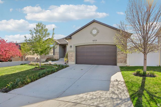 6773 S LIZA LN, West Jordan, UT 84081