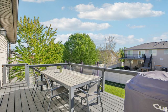 6773 S LIZA LN, West Jordan, UT 84081