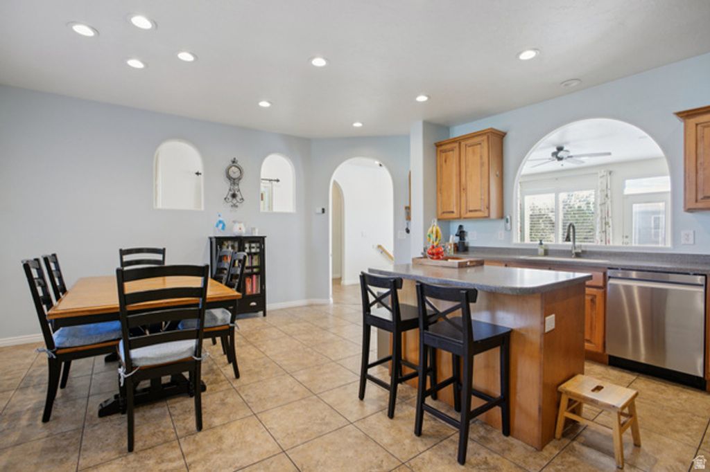 Image 16 of property listing at 6773 S LIZA LN, West Jordan, UT 84081